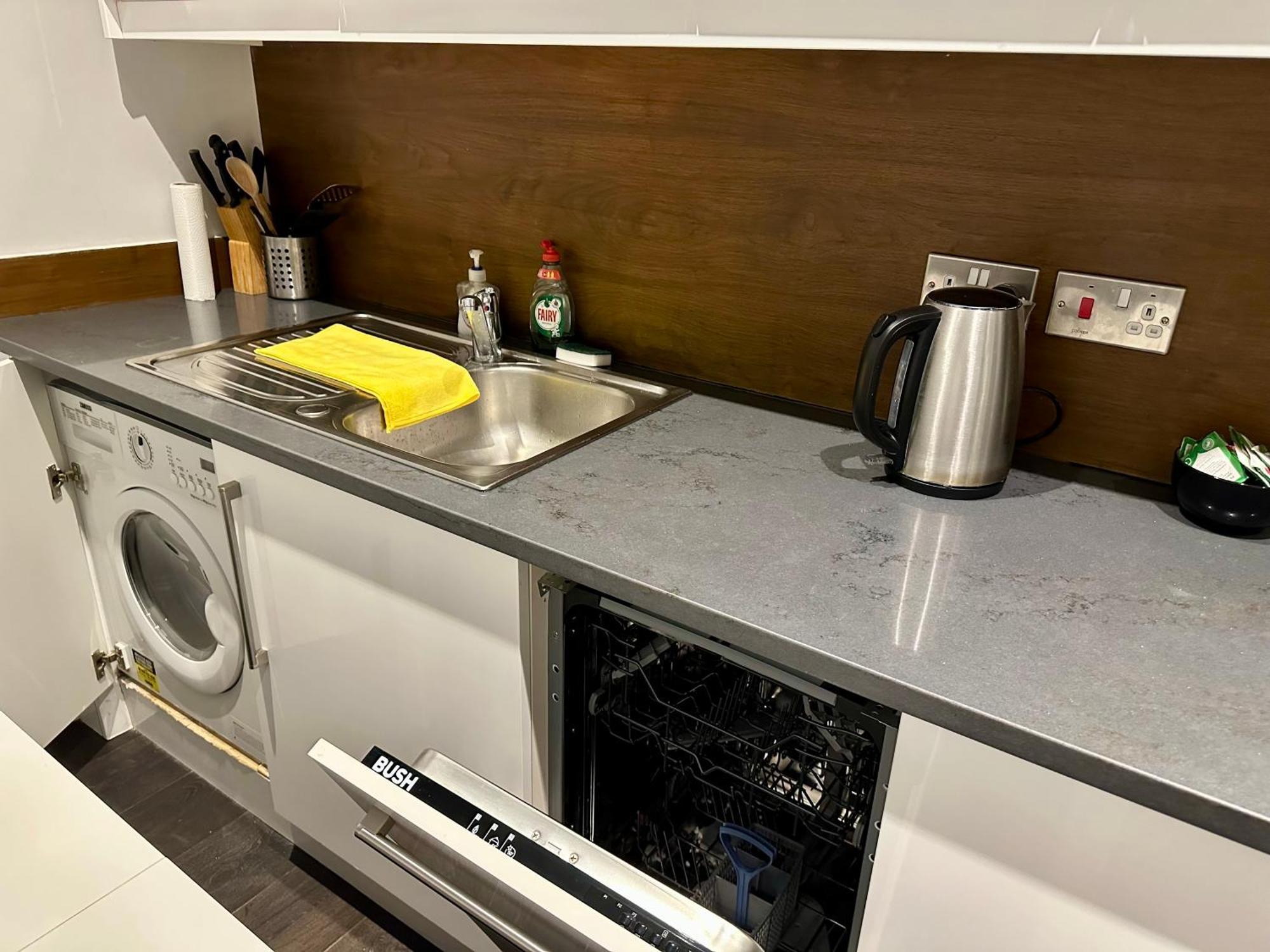 London Regent Apartments Bagian luar foto